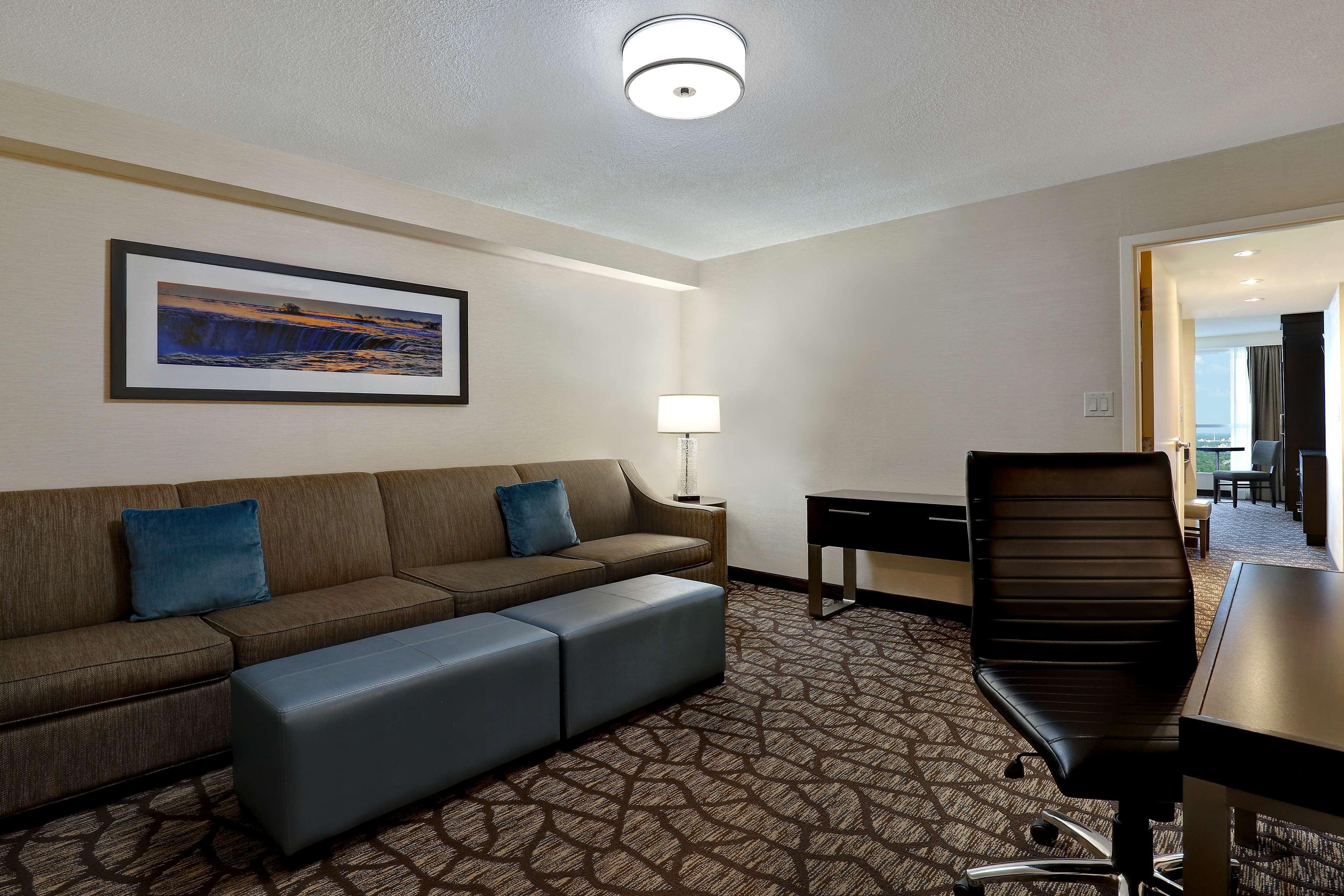 Embassy Suites By Hilton Niagara Falls/ Fallsview Esterno foto