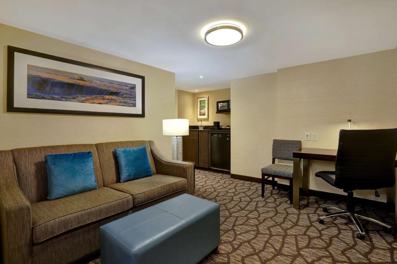 Embassy Suites By Hilton Niagara Falls/ Fallsview Esterno foto
