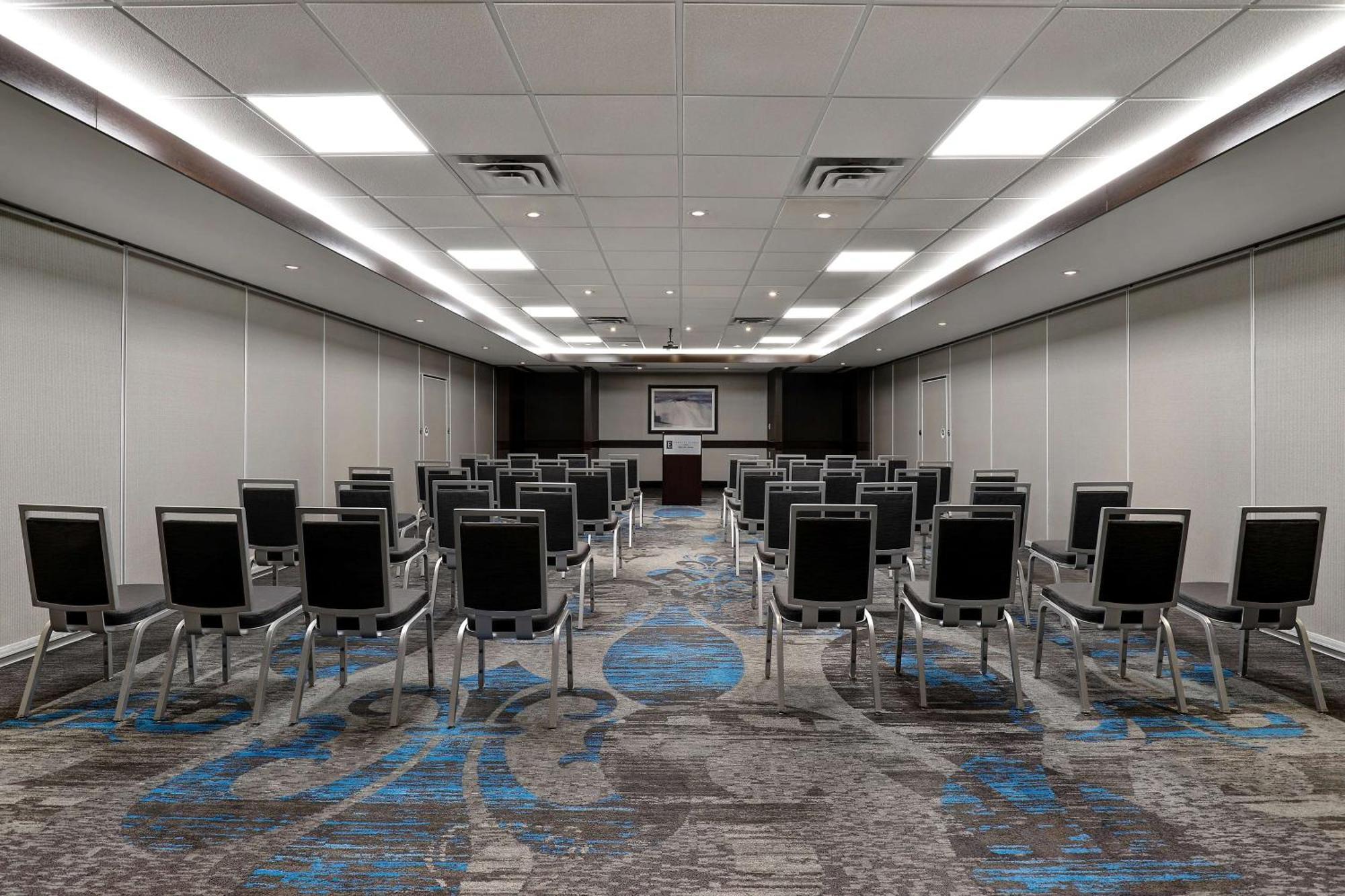 Embassy Suites By Hilton Niagara Falls/ Fallsview Esterno foto